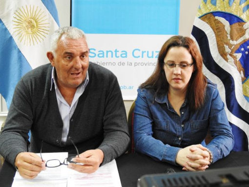 Totino se refirió a la participación de Santa Cruz en el Encuentro de Educación Digital