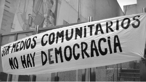 Sánchez: “No es contra nuestra radio este ataque es un flagelo a todas las radios comunitarias por eso continuamos unidos”.