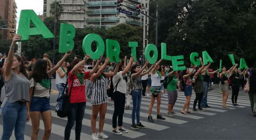 Claudia Perugino: “Seguir desoyendo de la ola verde en las calles me parece que es una falta de respeto”