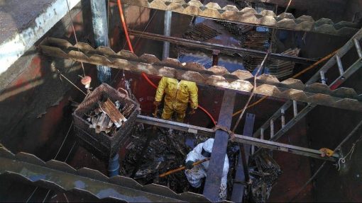 Realizan tareas para mejorar el caudal del agua en Río Gallegos