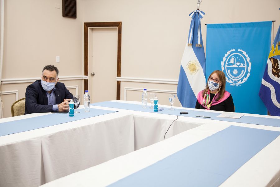 Alicia dialogó con el nuevo secretario General del CFI sobre los proyectos en Santa Cruz