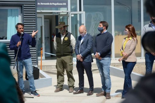 “Santa Cruz tiene la característica de poder generar recursos con sus bienes naturales y la fuerza de sus habitantes”