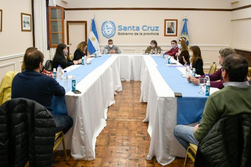 Educación participó en reunión con referentes de UCR