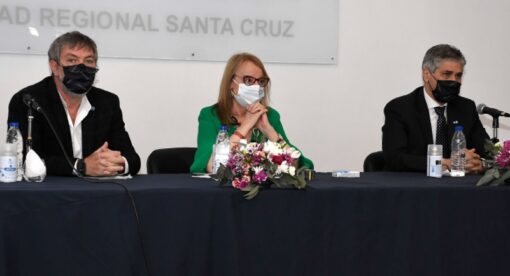 Alicia celebró la presentación de la carrera de Ingeniería en Energía en Santa Cruz