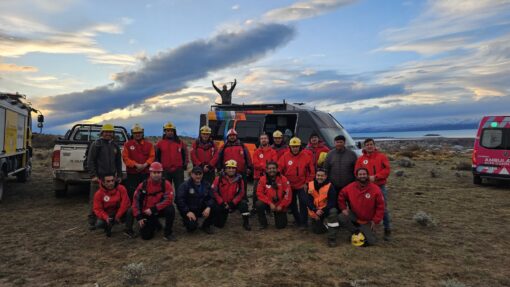 El Calafate: Brigadistas voluntarios se capacitan en sistemas de comunicación para emergencias