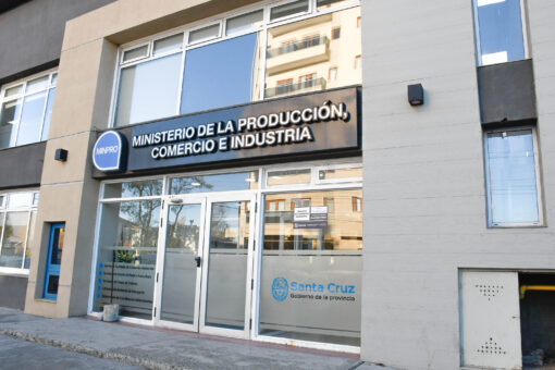 La Subsecretaría de Transporte de Santa Cruz aclaró que no es oficial el cierre del aeropuerto de Río Gallegos