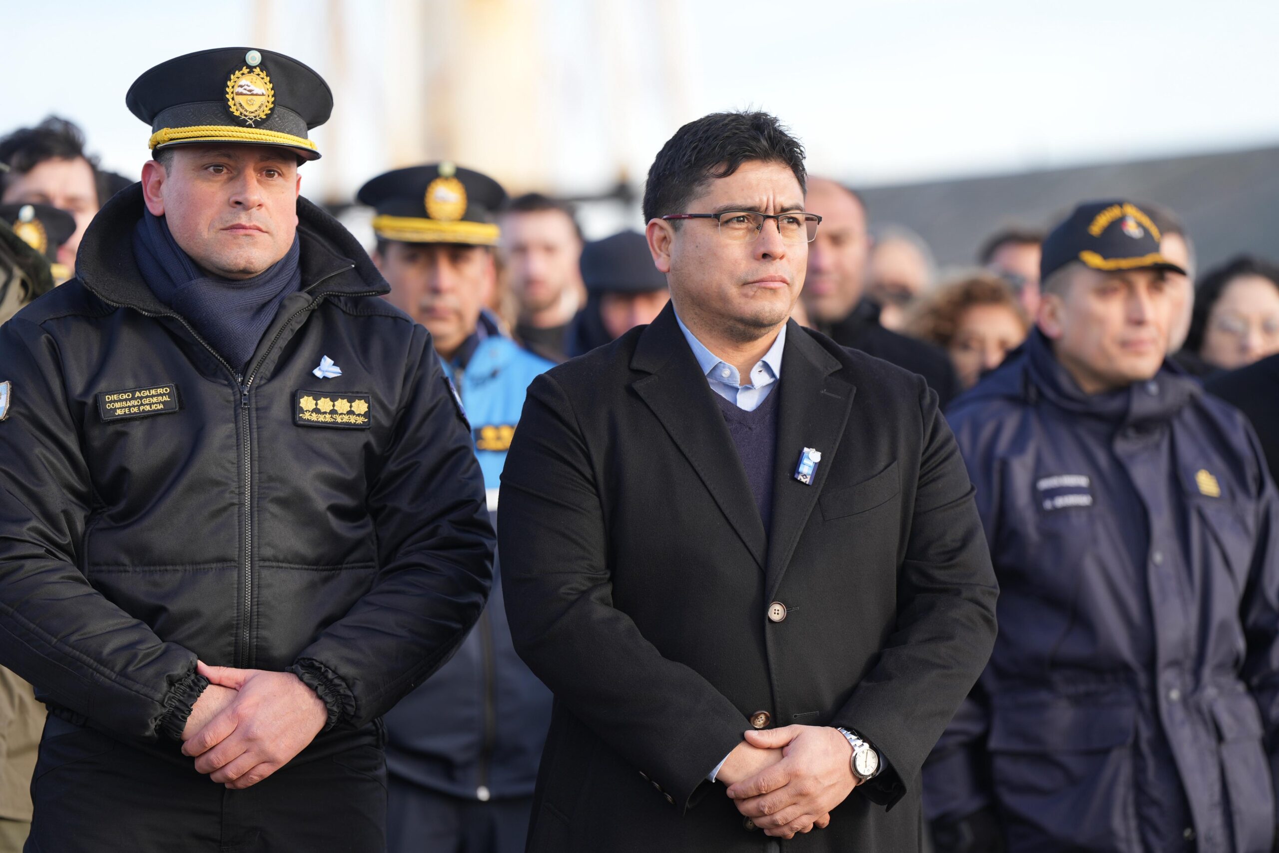 Vidal encabezó la jura de cadetes de Policía en Cabo Vírgenes y llamó a recuperar el respeto por la patria