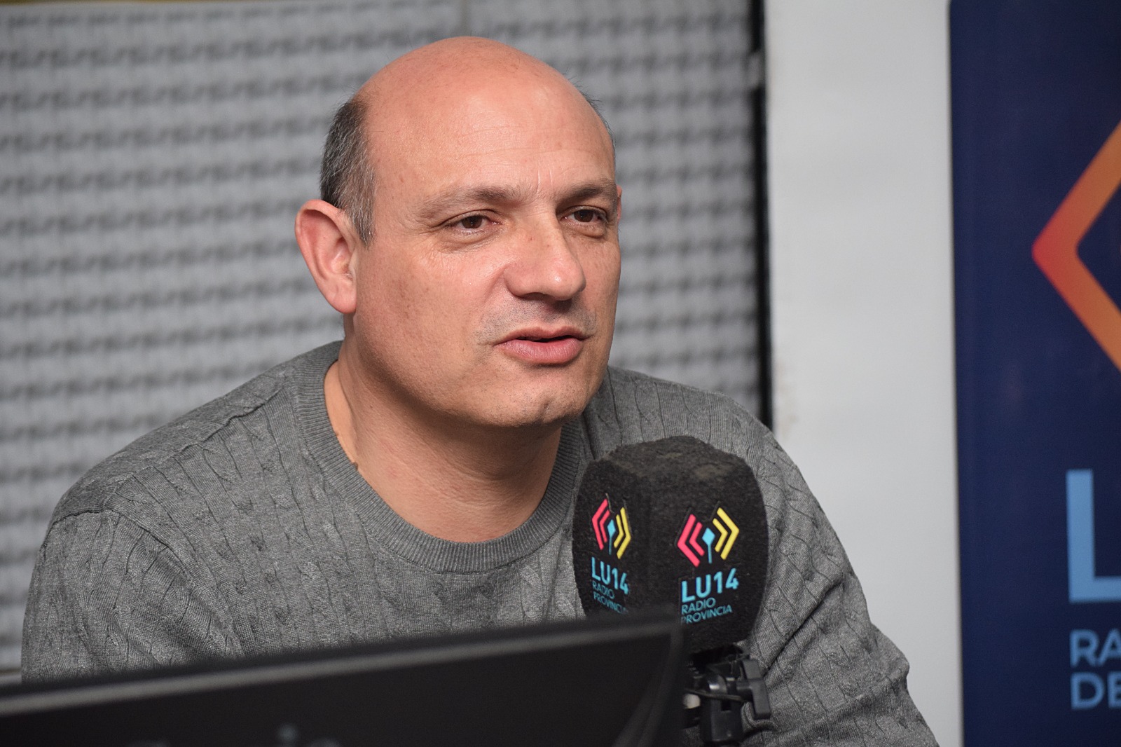 Bujer confirmó la llegada de 15 camionetas para Vialidad Provincial