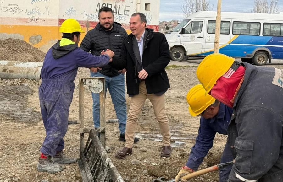 Carrizo: “Me pone contento la candidatura de Daniel Álvarez, vamos a trabajar para que suceda”