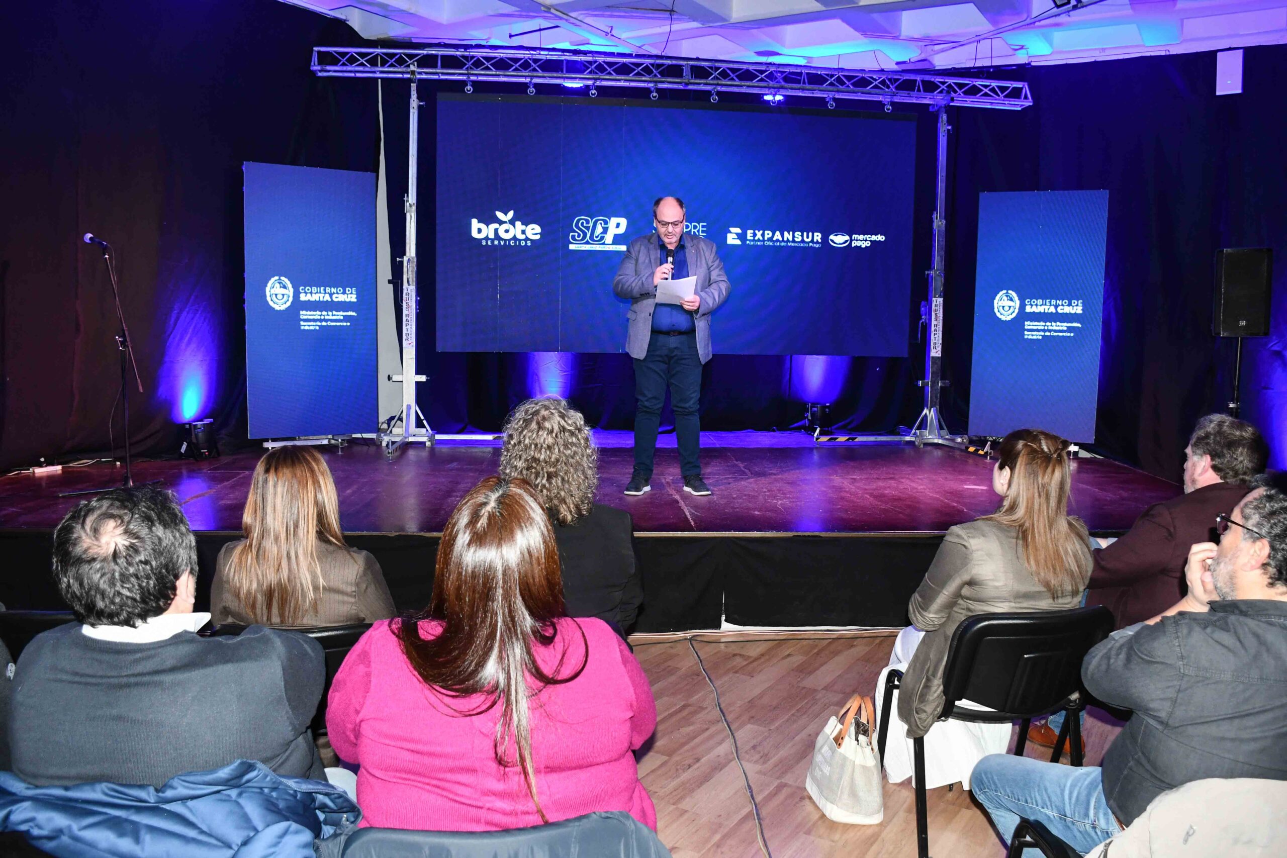 El Gobierno de Santa Cruz inauguró la primera edición de e-commerceSUR en Río Gallegos