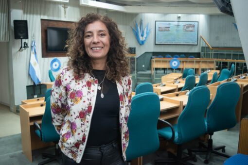 Adriana Nieto: “La ampliación del Tribunal busca probidad, independencia y transparencia”