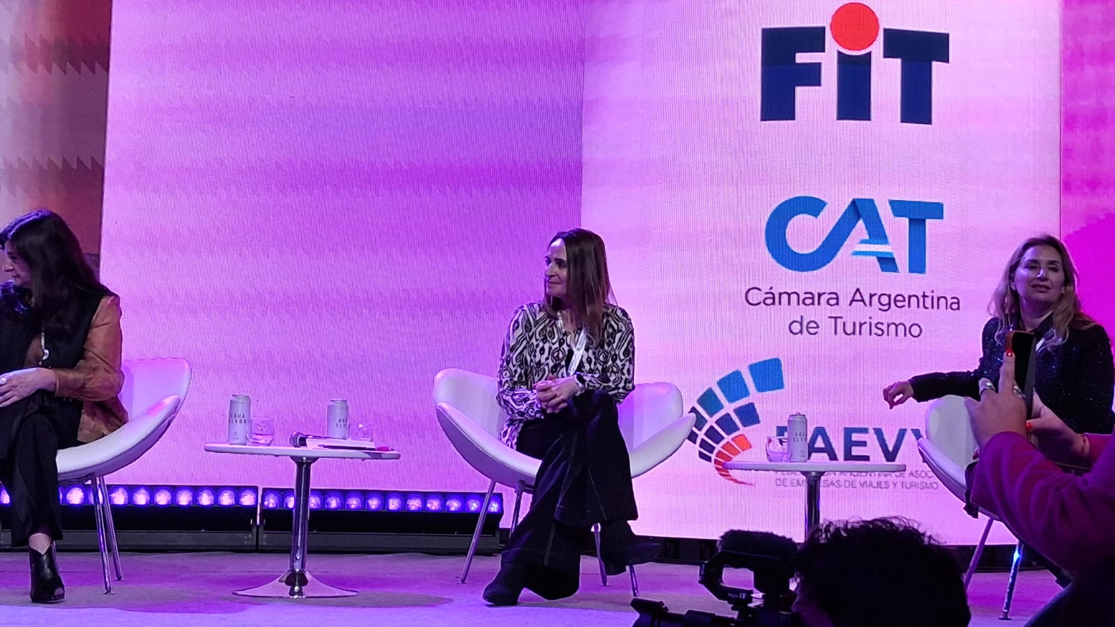 Santa Cruz destacó el rol de las mujeres en el turismo en la FIT 2025