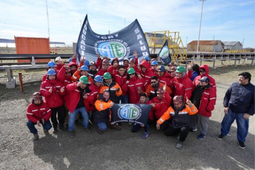 Desde Punta Loyola, YCRT inicia la exportación de 60 mil toneladas de carbón