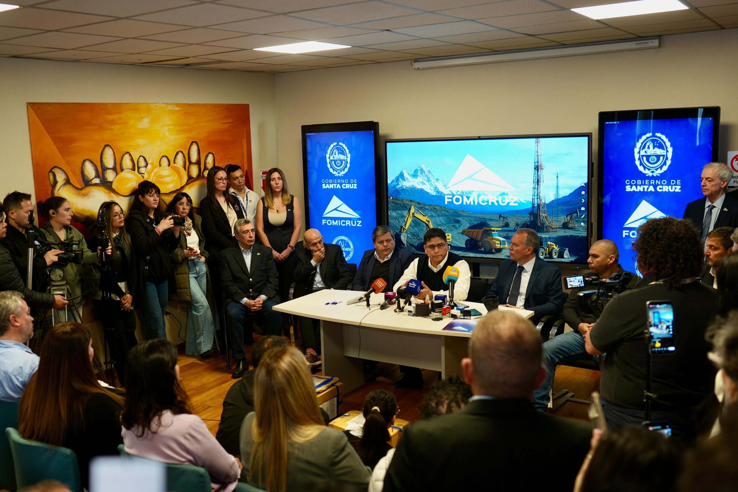 Santa Cruz redefine su política petrolera con un nuevo modelo de gestión y control provincial