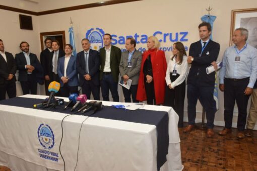 Operadoras hidrocarburíferas brindaron fuerte respaldo al programa productivo del gobernador Claudio Vidal