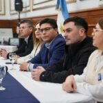 Vidal sobre inversión en puertos: “Este Gobierno no le va a dar la espalda al mar”