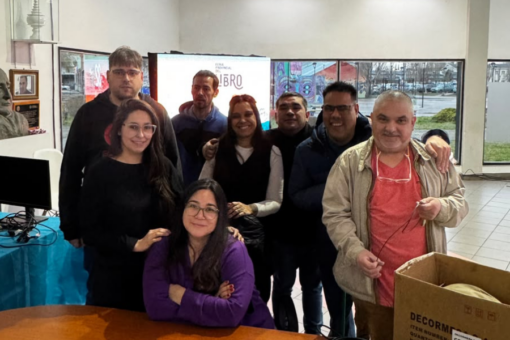 Tres estudios, muchas voces y un mismo equipo: LU14 presente en Perito Moreno y la Feria del Libro